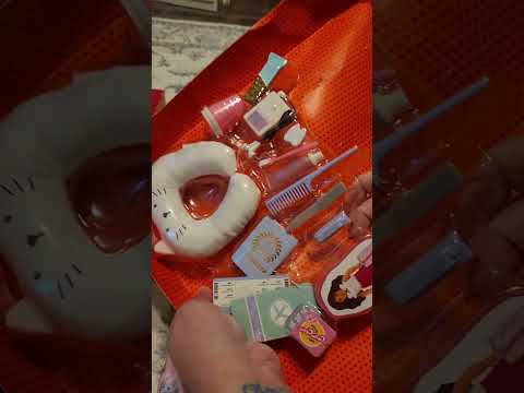 unpacking or packing